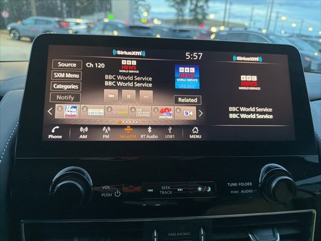 Used 2024 Nissan Armada Platinum w/ Captain's Chairs Package image 34