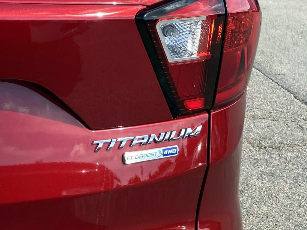Used 2019 Ford Escape Titanium AWD/4WD image 5