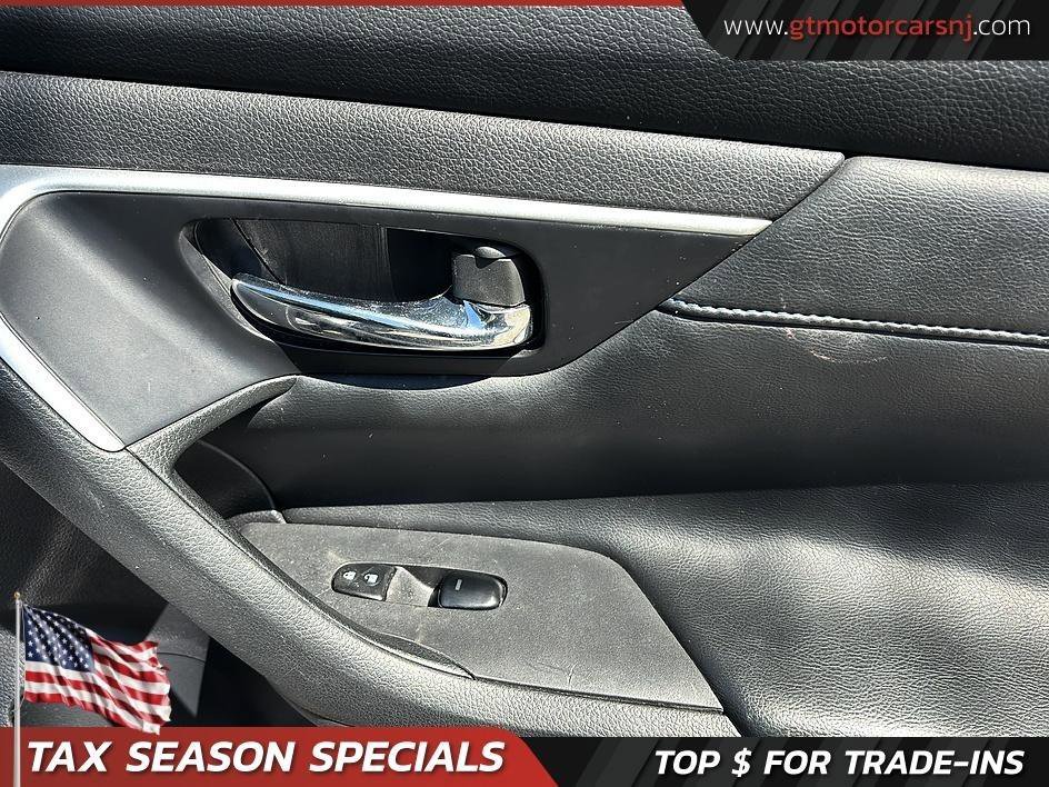 Used 2016 Nissan Altima 2.5 SR FWD image 38