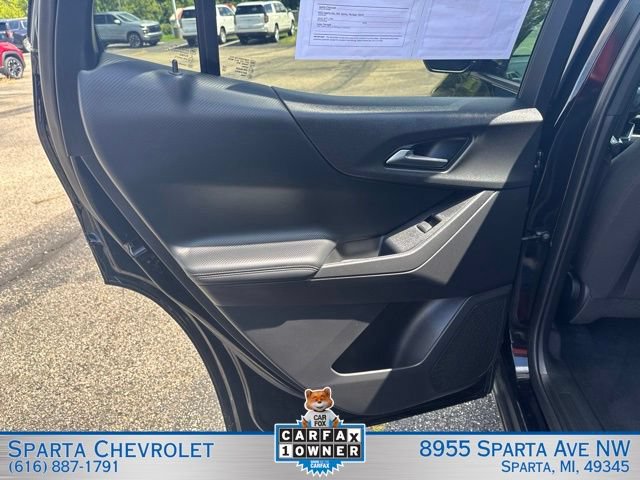 Used 2025 Chevrolet Equinox LT FWD image 30