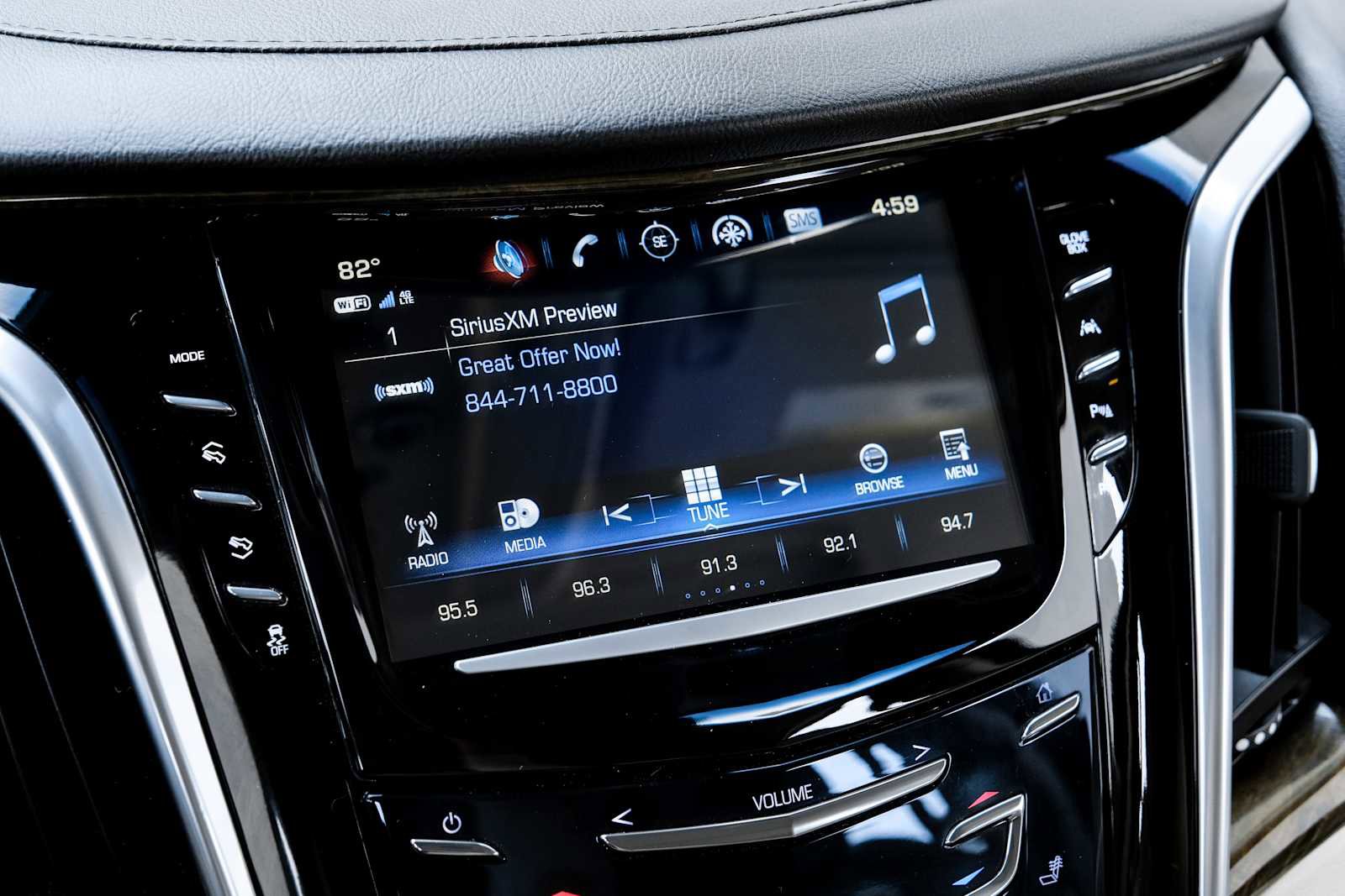 Used 2019 Cadillac Escalade Luxury image 32