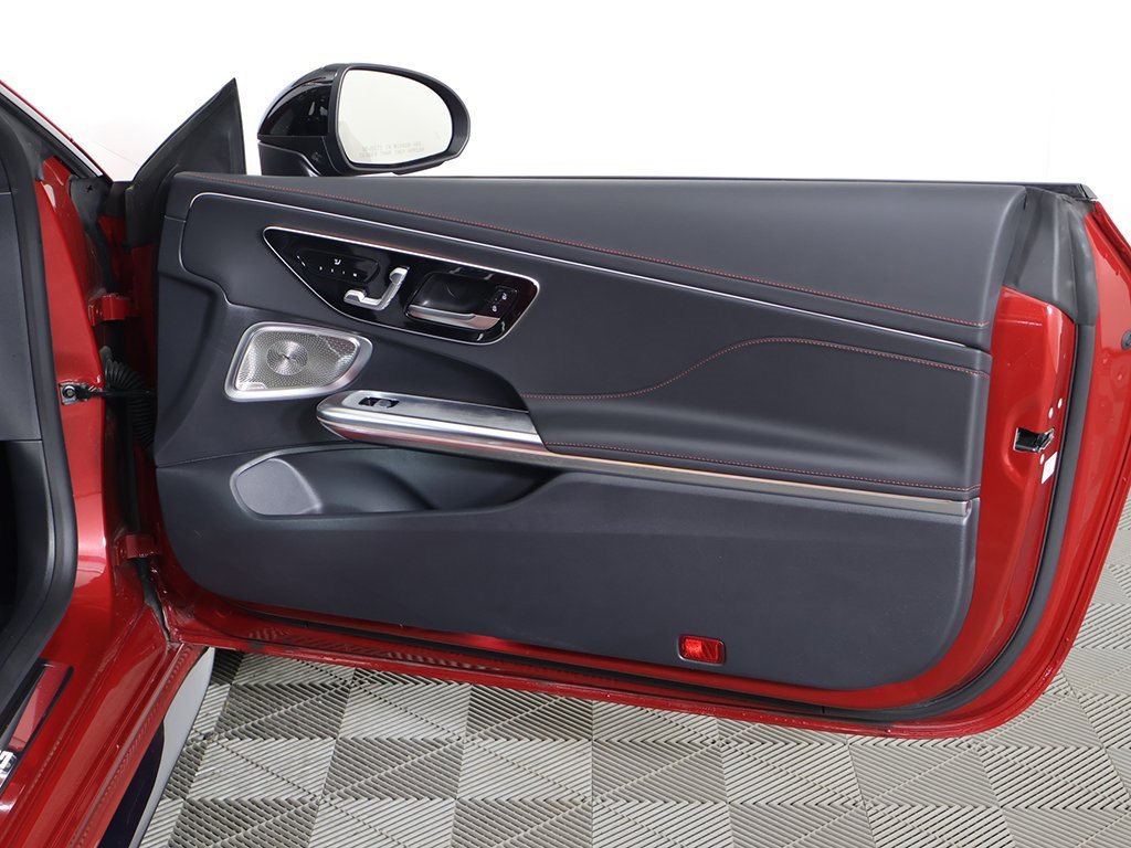 Used 2024 Mercedes-Benz CLE 53 AMG 4MATIC image 29