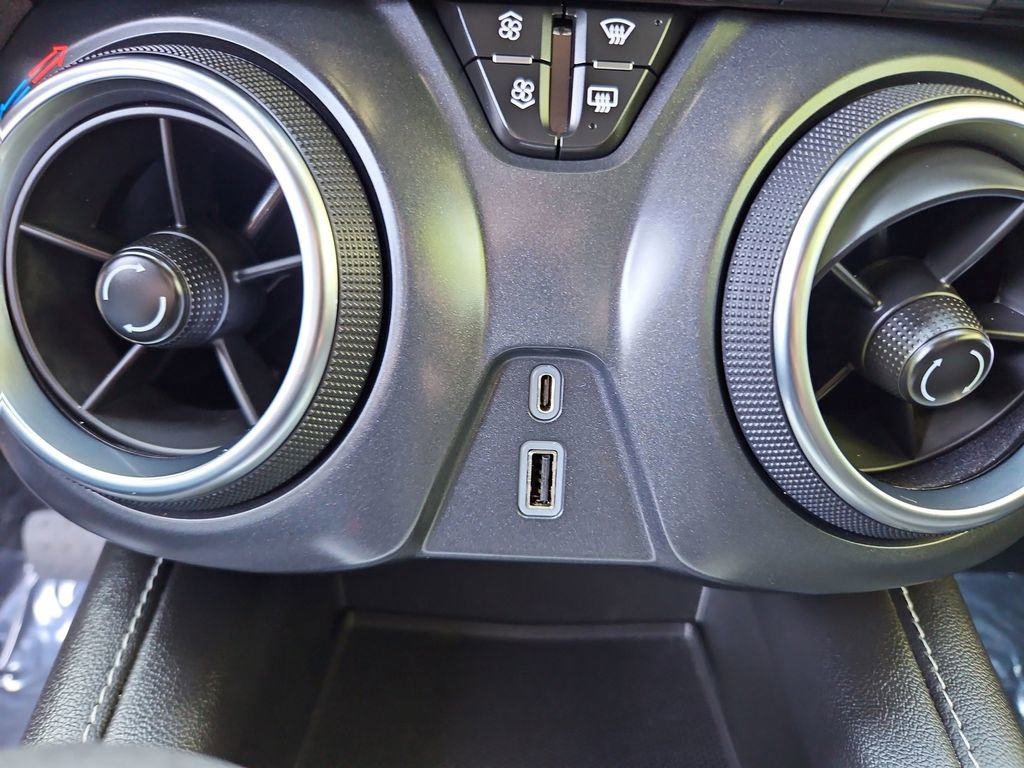 Used 2023 Chevrolet Blazer LT image 20