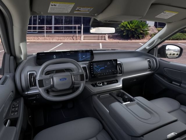 New 2026 Ford Expedition Active RWD image 23