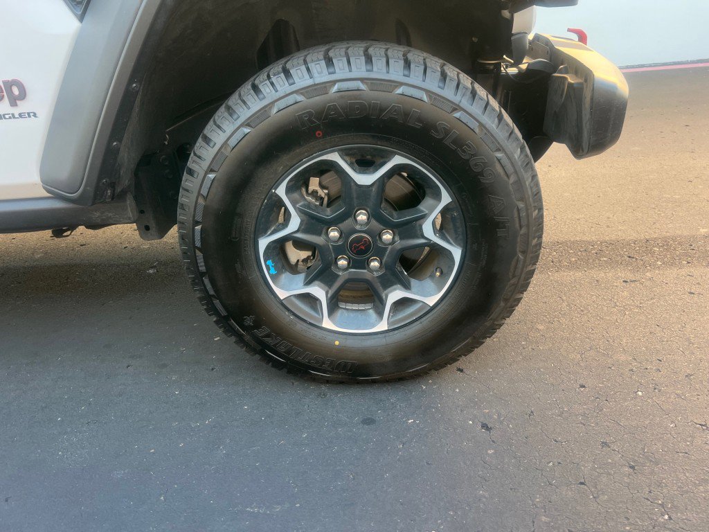 Used 2025 Jeep Wrangler Unlimited Rubicon image 10