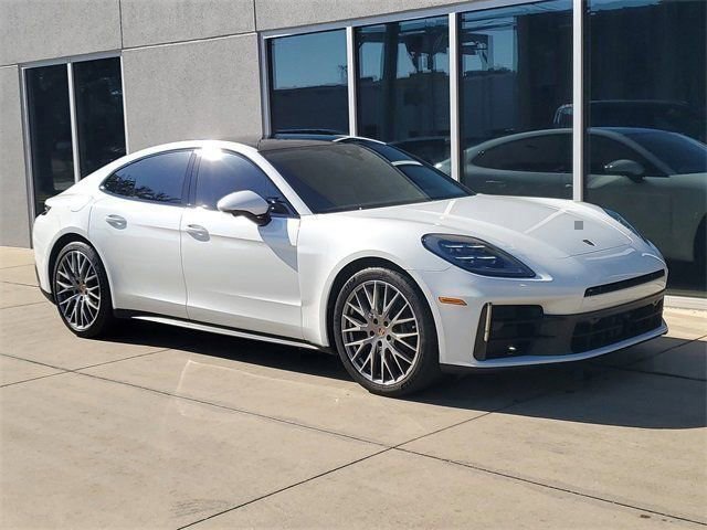 Certified 2025 Porsche Panamera image 8