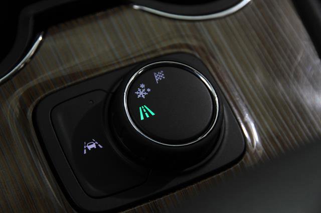Used 2023 GMC Acadia SLE FWD image 17