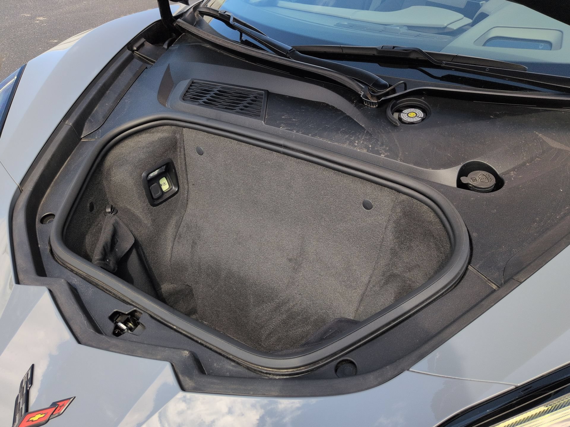Certified 2024 Chevrolet Corvette E-Ray AWD/4WD image 27