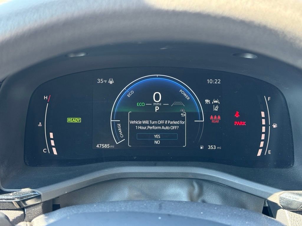 Used 2025 Toyota Camry LE FWD image 30
