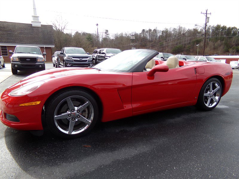 Used 2006 Chevrolet Corvette Convertible image 1