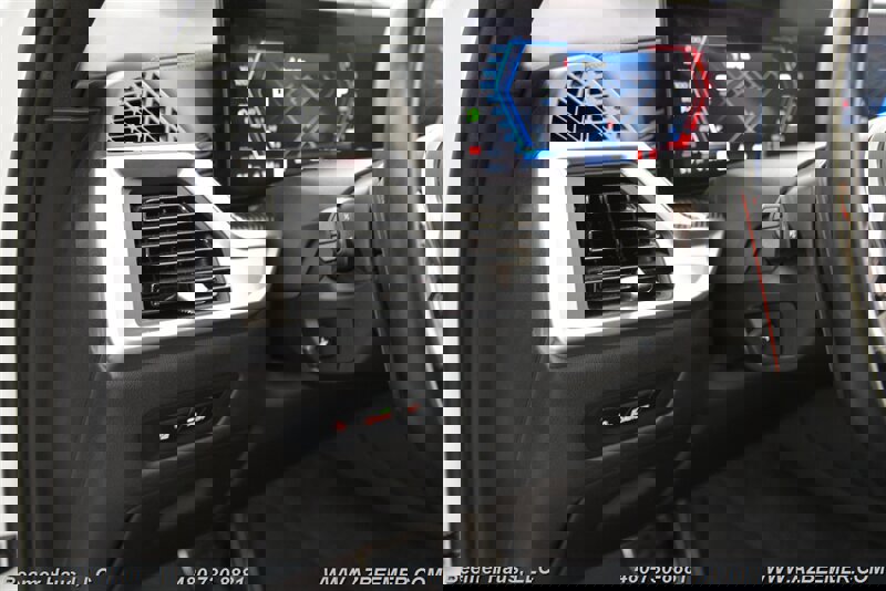 Used 2024 BMW X5 M Competition w/ Executive Package image 28