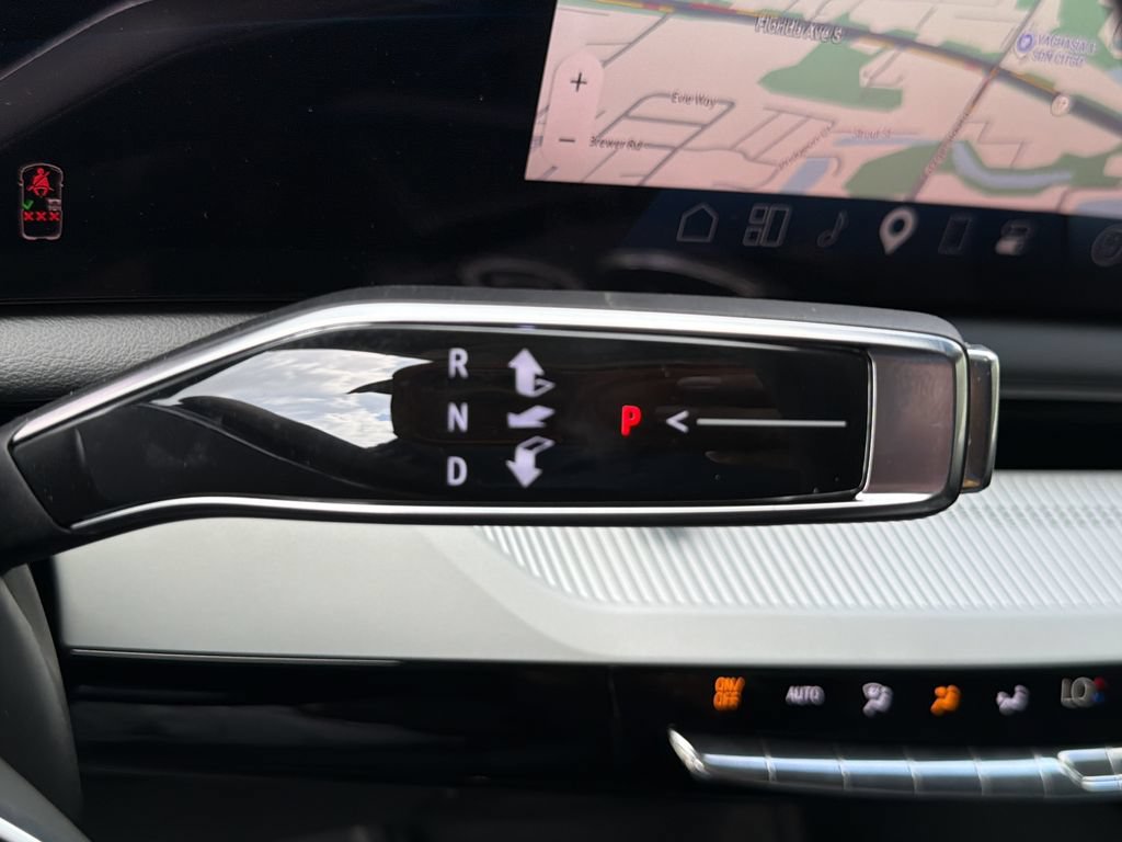 New 2027 Cadillac Optiq Luxury AWD/4WD image 30