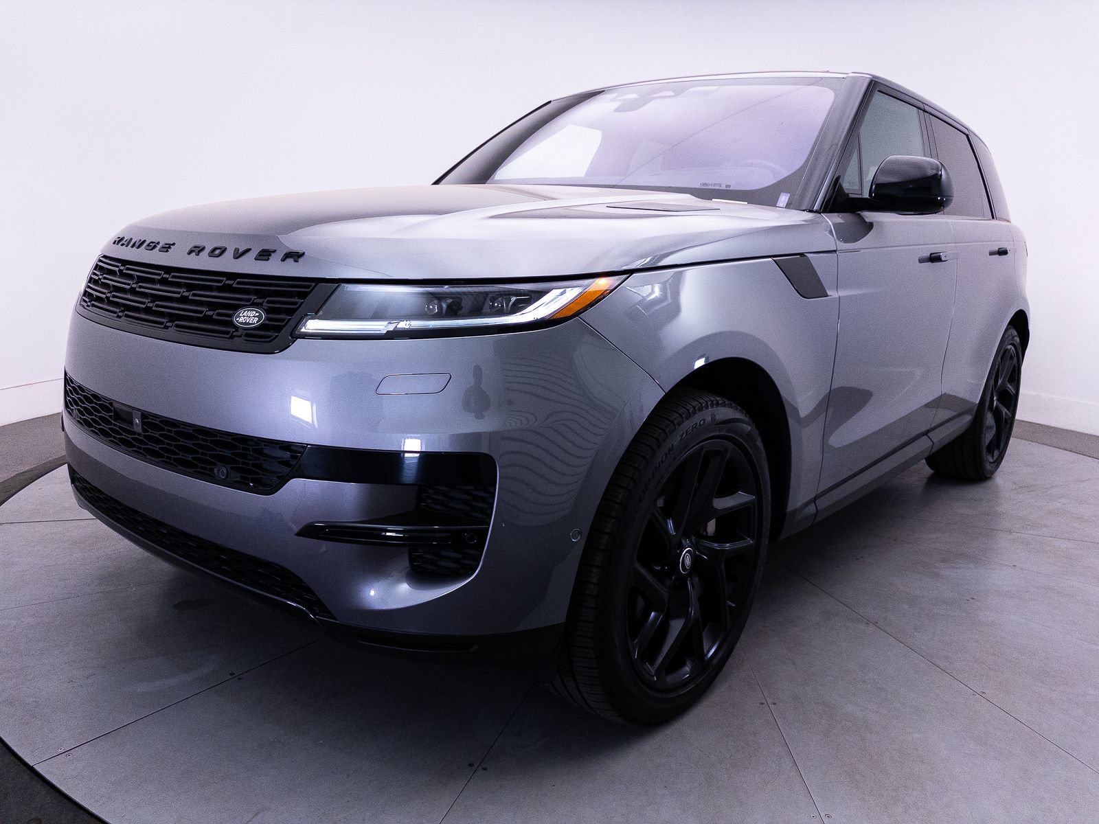 Used 2023 Land Rover Range Rover Sport SE AWD/4WD image 15