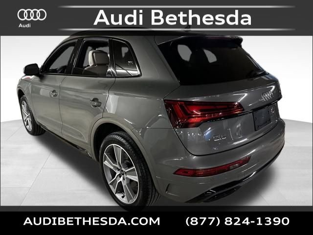 Certified 2025 Audi Q5 2.0T Premium w/ Convenience Plus Package image 5