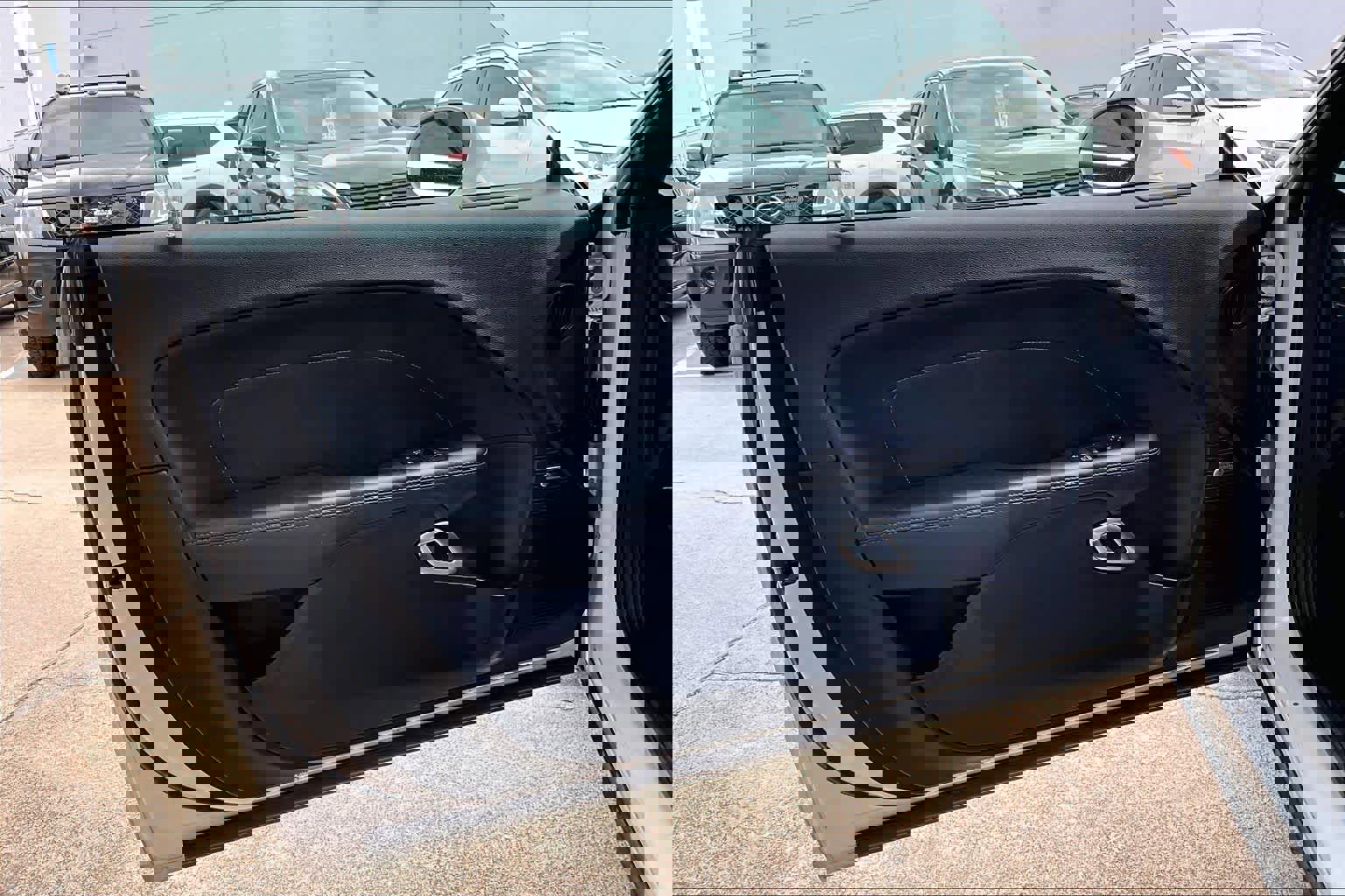 Used 2019 Dodge Challenger SXT w/ Plus Package image 23