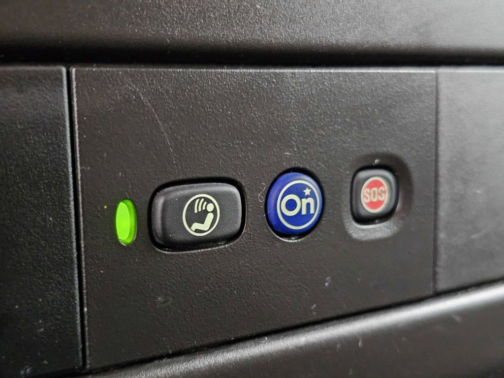 Used 2023 Chevrolet Express 3500 LS RWD image 17