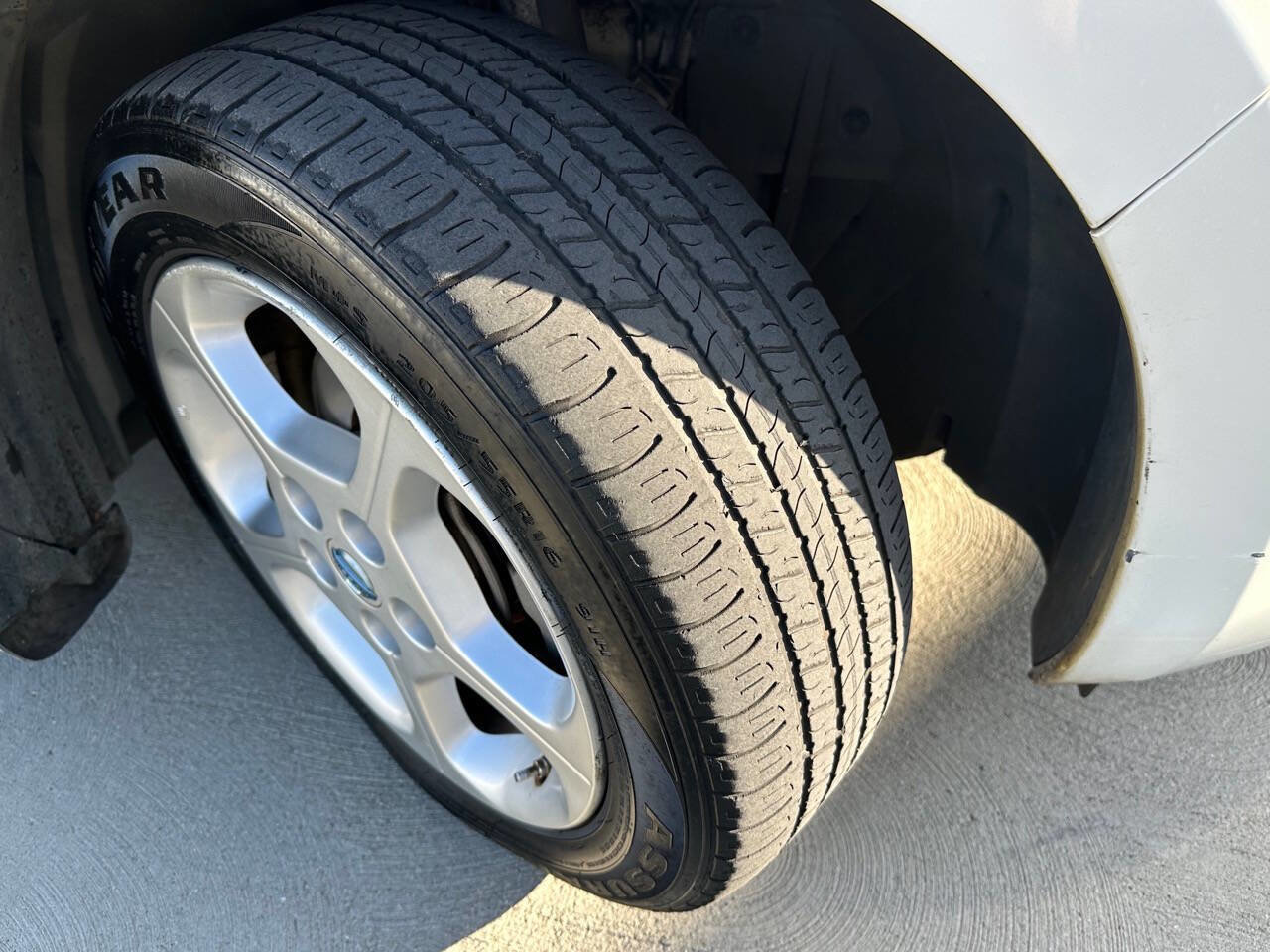 Used 2013 Nissan Leaf SV FWD image 3
