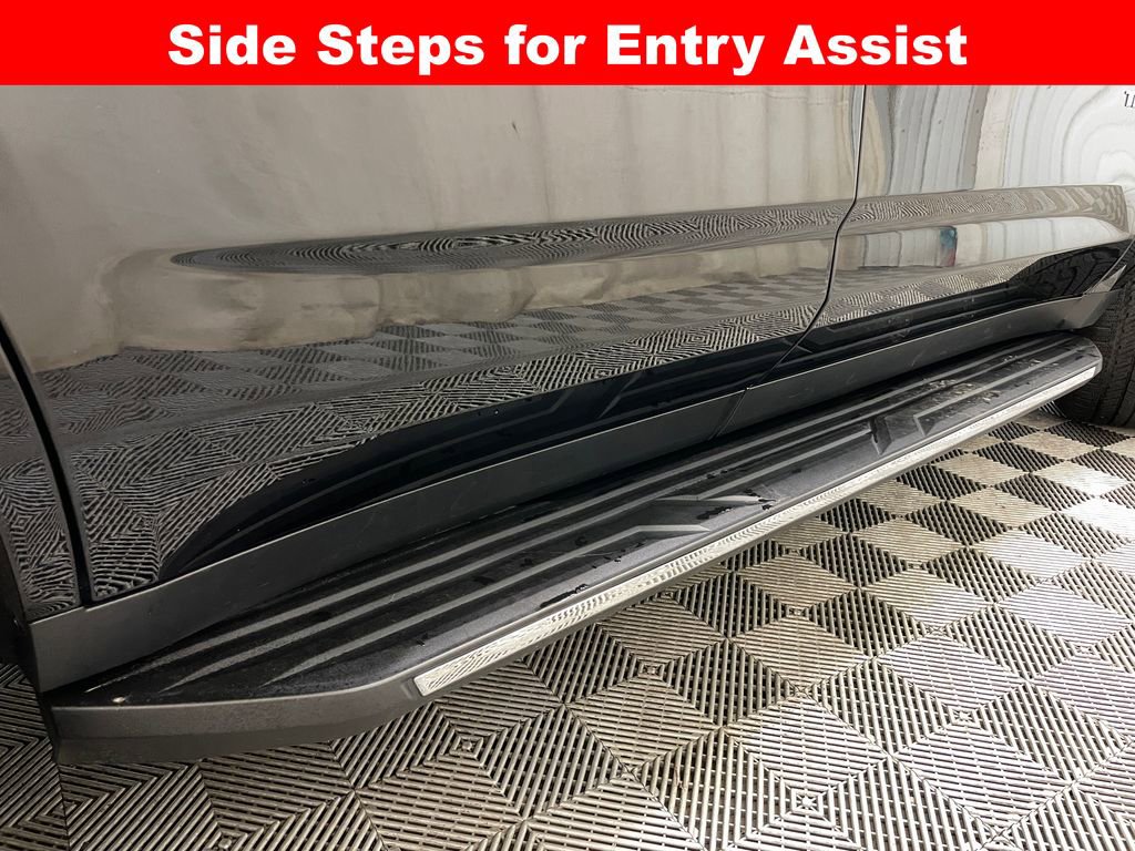 Certified 2021 Chevrolet Tahoe Premier w/ Premium Package 2 AWD/4WD image 22