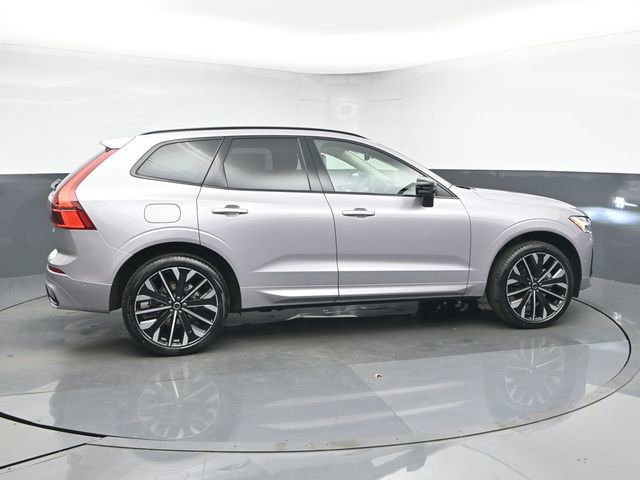 New 2026 Volvo XC60 B5 Ultra w/ Protection Package Premier image 8
