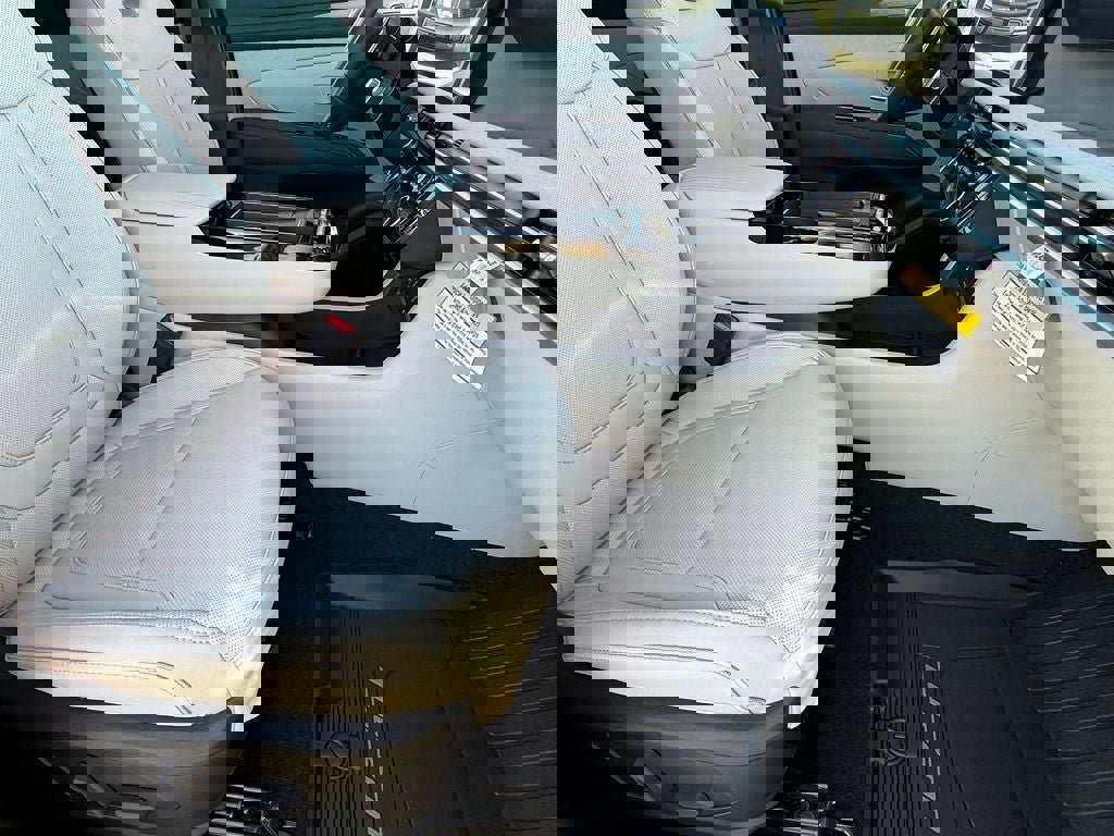 New 2026 Hyundai Tucson Limited image 10