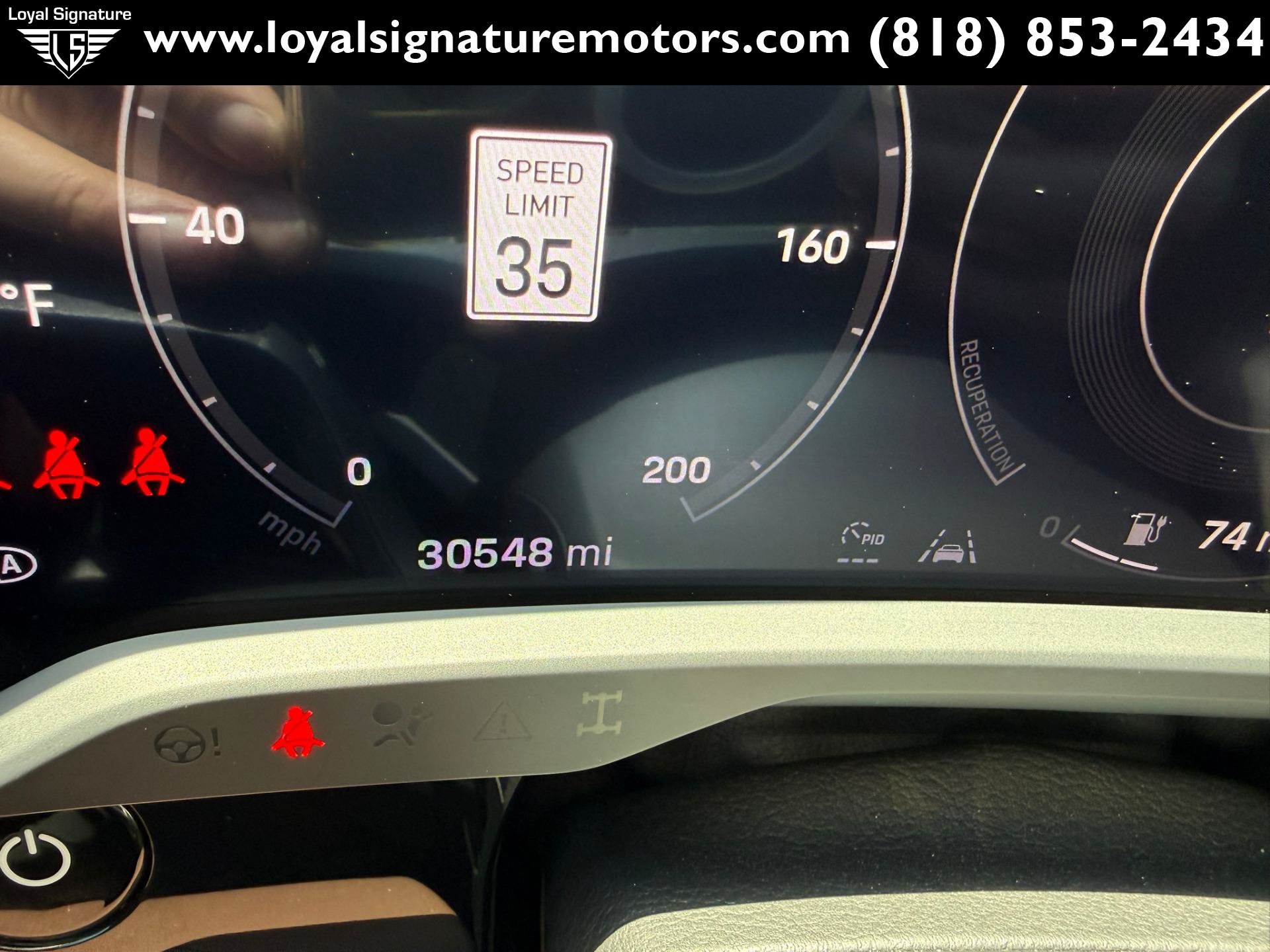 Used 2021 Porsche Taycan Turbo S AWD/4WD image 33