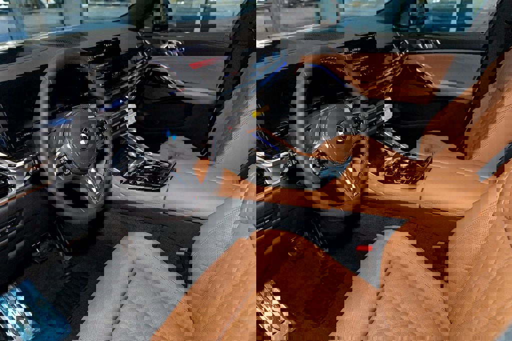 New 2026 BMW X6 M60i image 16