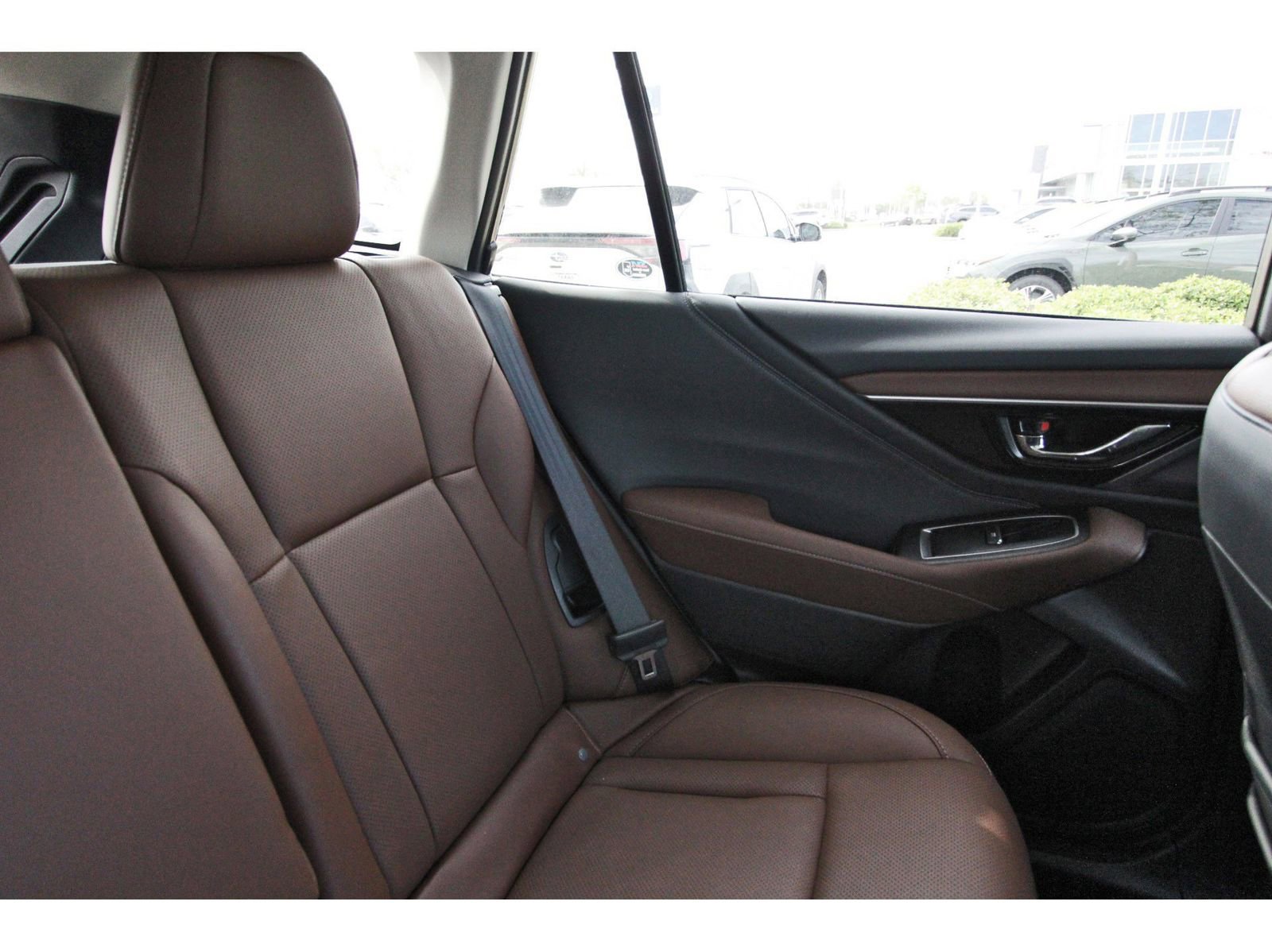 Used 2025 Subaru Outback Touring image 12