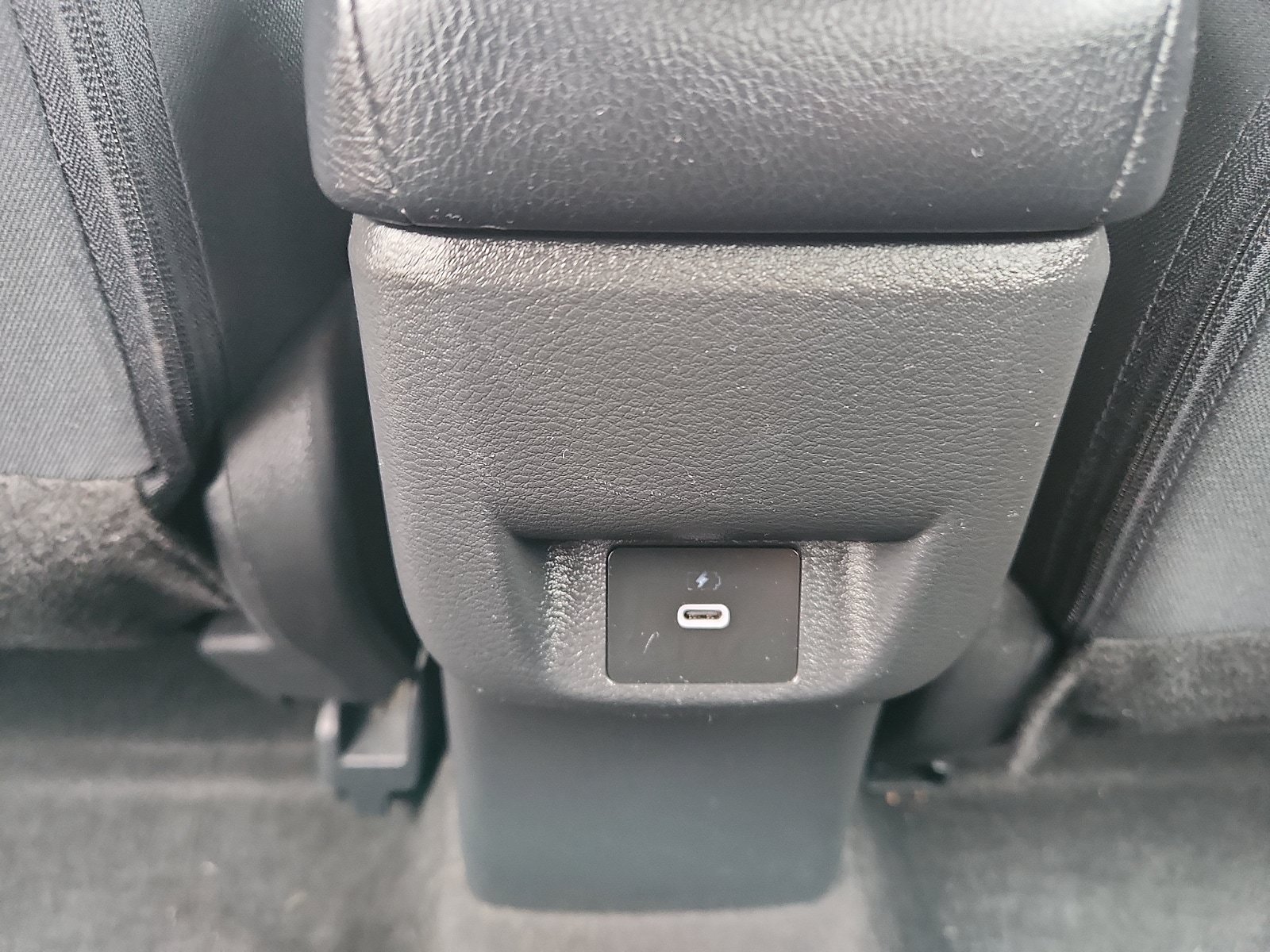 Used 2024 Nissan Versa SV w/ Trunk Package FWD image 11