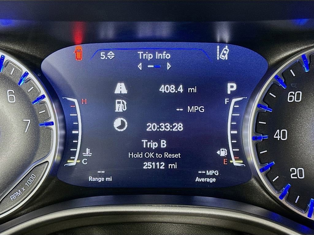 Certified 2025 Chrysler Pacifica Select image 20