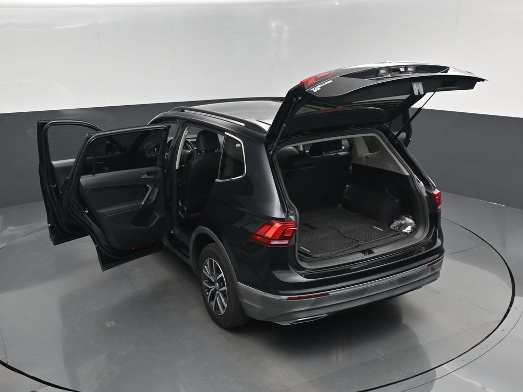 Used 2018 Volkswagen Tiguan SE w/ Panoramic Sunroof Package AWD/4WD image 30