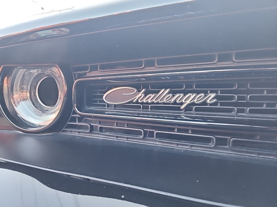 Used 2021 Dodge Challenger R/T Scat Pack RWD image 7