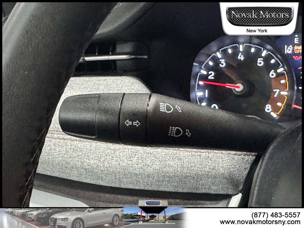 Used 2023 Jeep Compass Latitude w/ Sun and Sound Group image 19