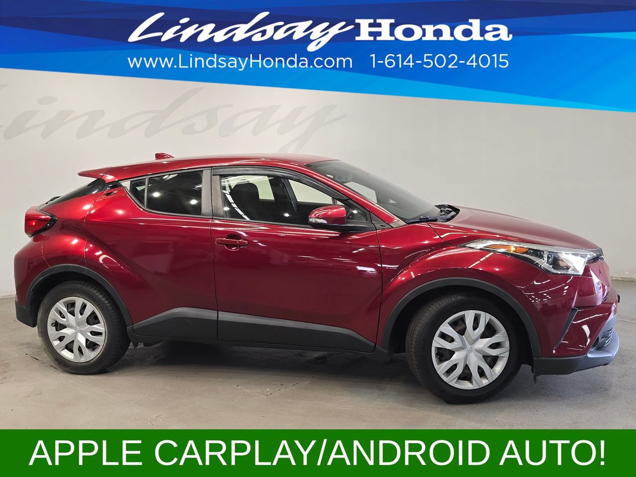 Used 2019 Toyota C-HR LE FWD image 3