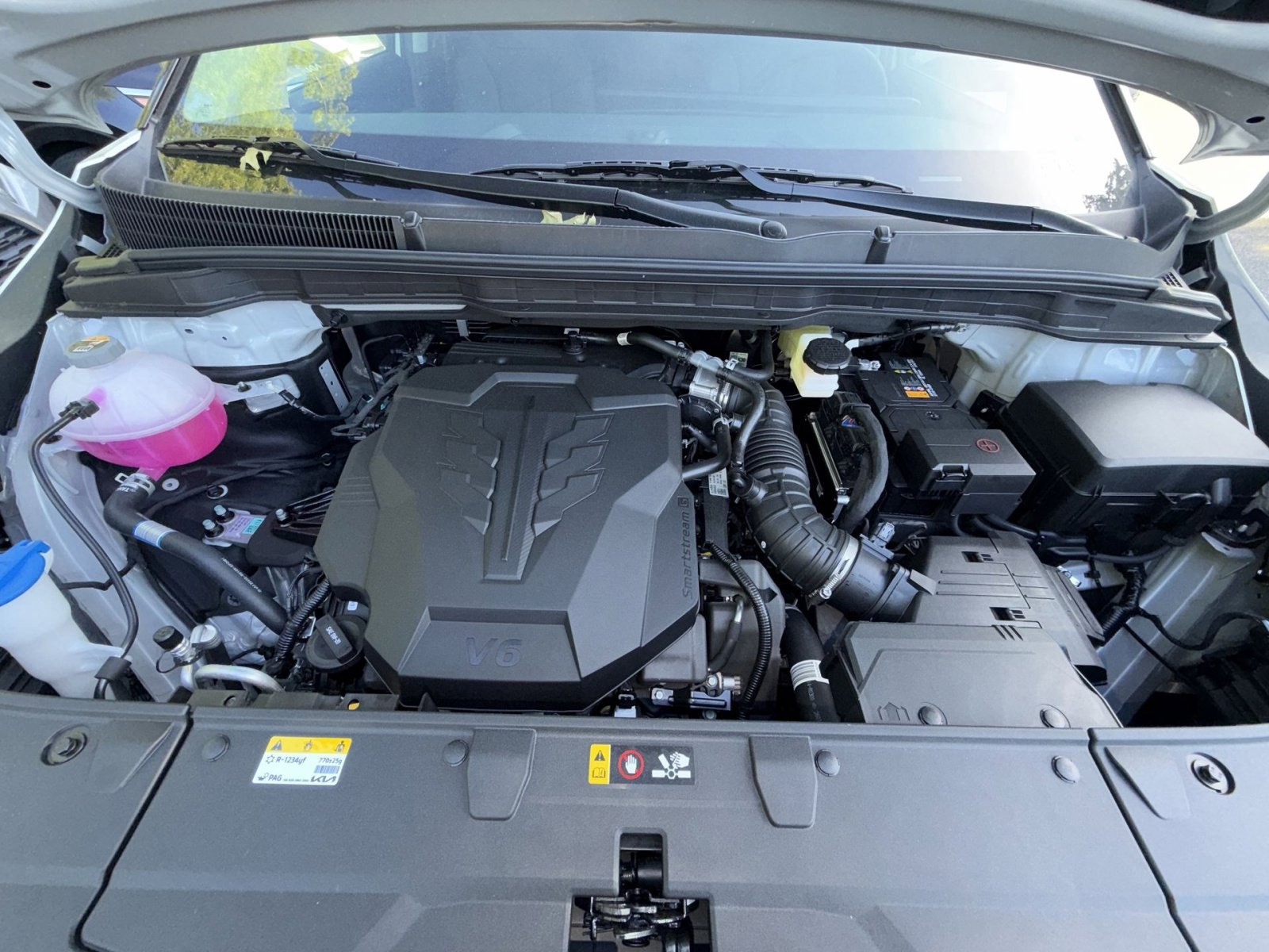 New 2026 Kia Carnival EX FWD image 33