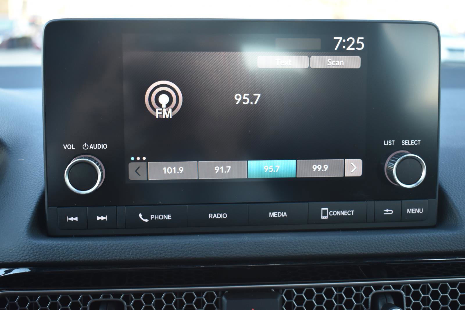 Used 2022 Honda Civic Sport image 22