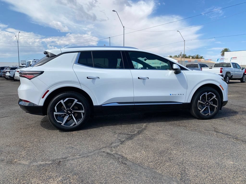 Used 2024 Chevrolet Equinox EV LT AWD/4WD image 5