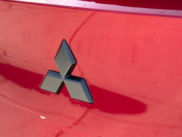New 2026 Mitsubishi Outlander SEL Black Edition FWD image 13