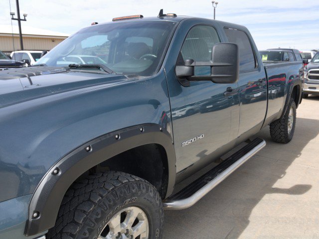 Used 2011 GMC Sierra 3500 SLE w/ SLE Preferred Package image 8