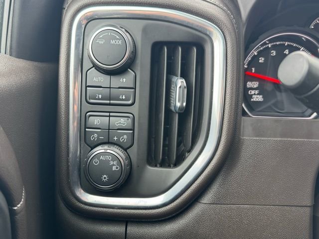 Used 2021 Chevrolet Silverado 1500 LT Trail Boss w/ Convenience Package II image 31