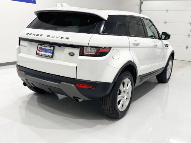 Used 2018 Land Rover Range Rover Evoque SE AWD/4WD image 6
