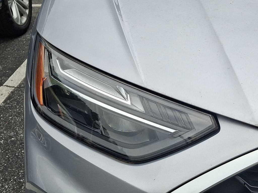 Certified 2023 Audi Q5 2.0T Premium w/ Convenience Package AWD/4WD image 4