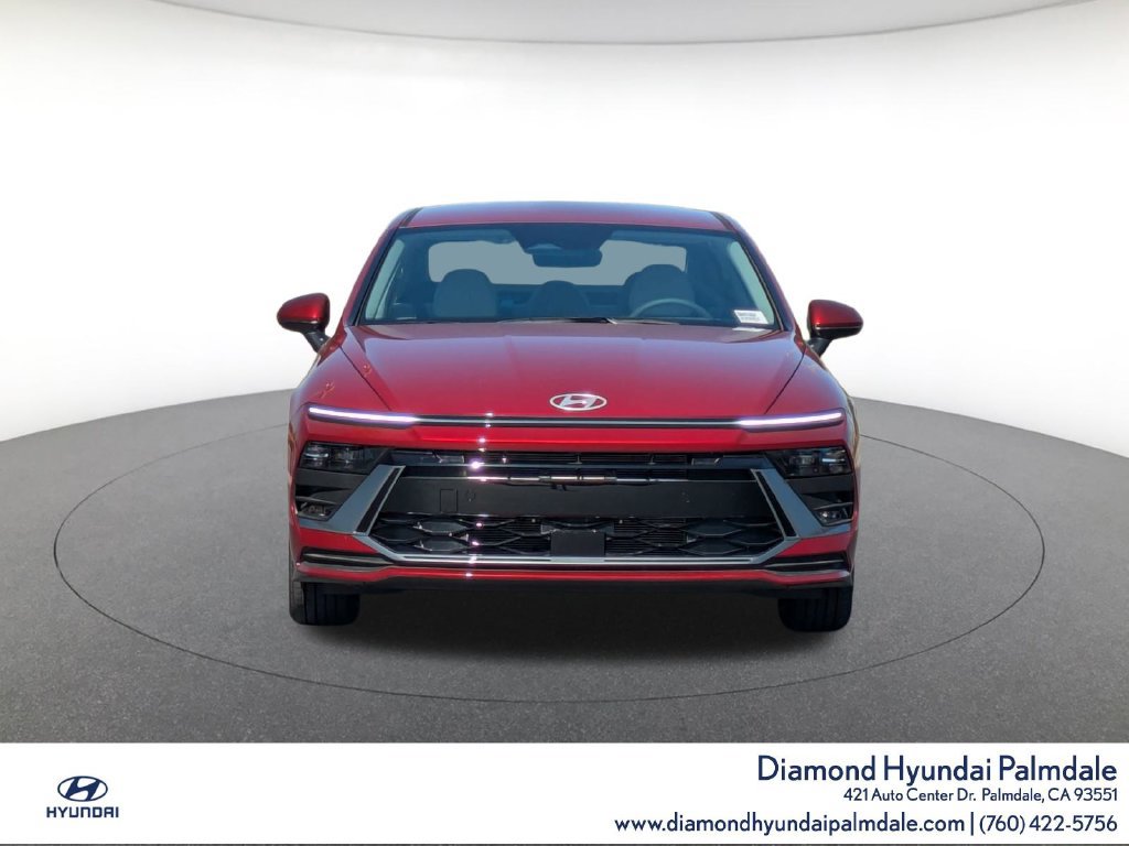 Used 2025 Hyundai Sonata SE FWD image 2