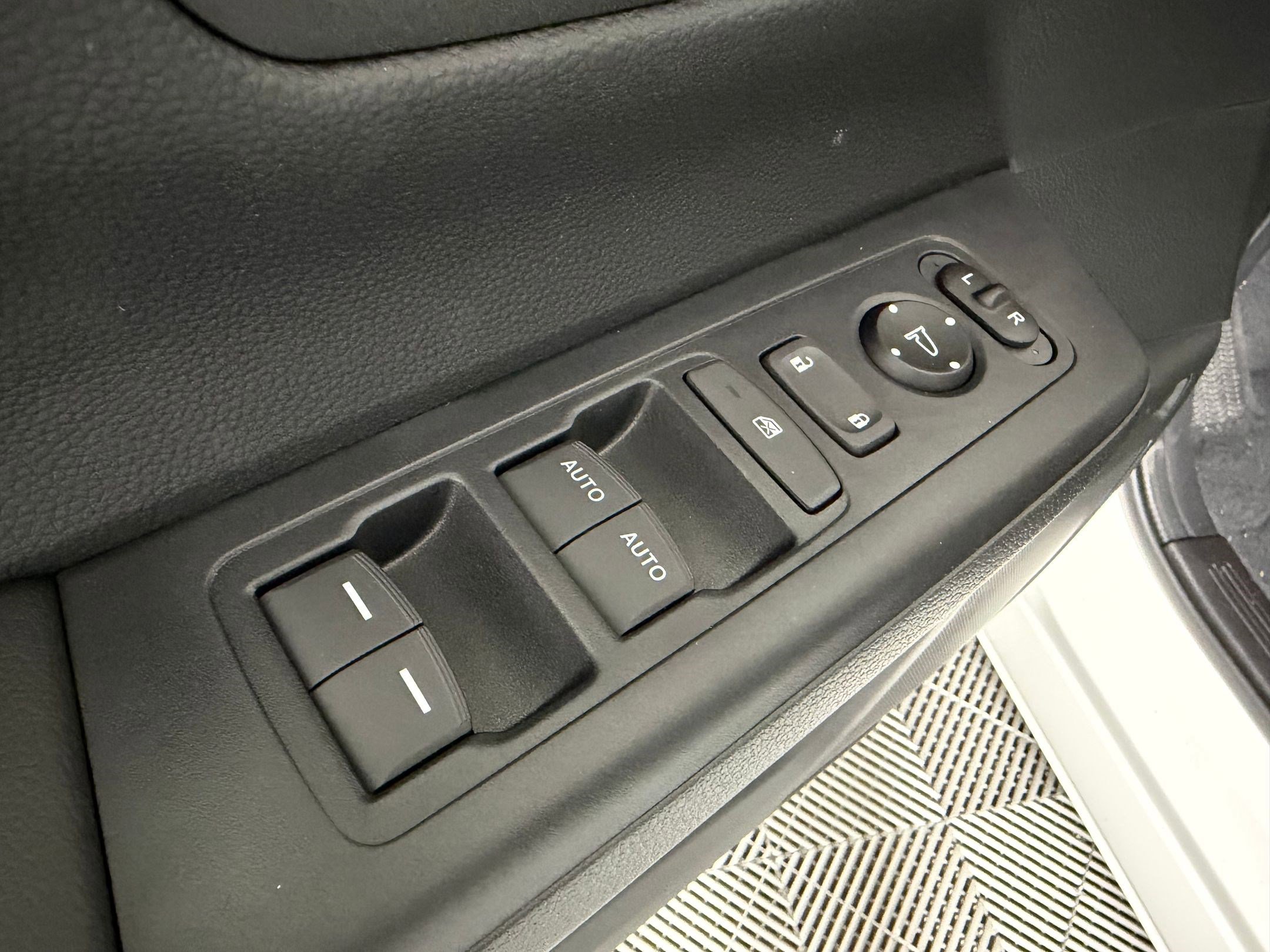 New 2026 Honda CR-V Sport image 10