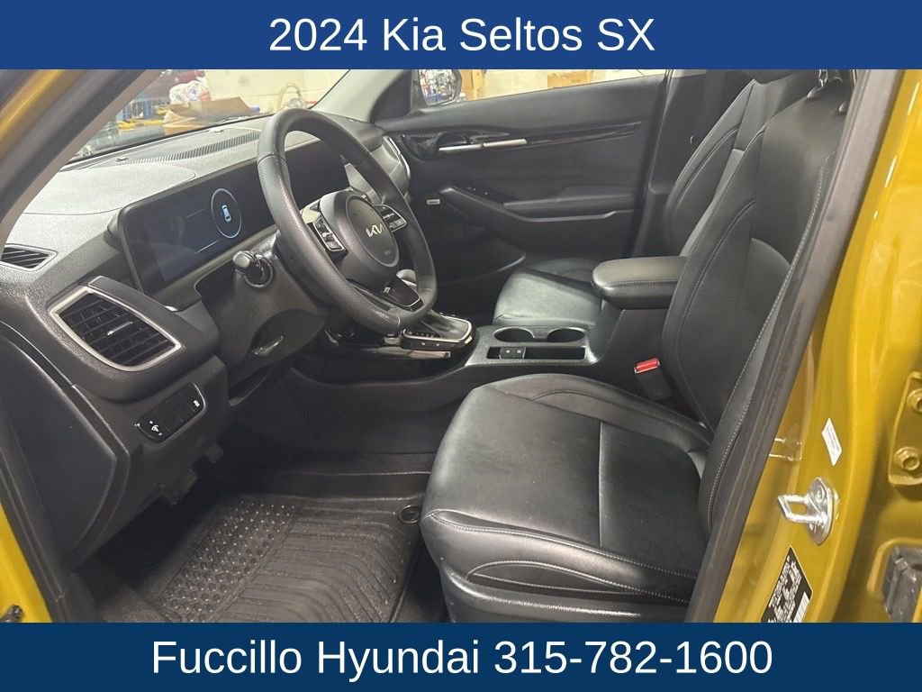 Used 2024 Kia Seltos SX image 12