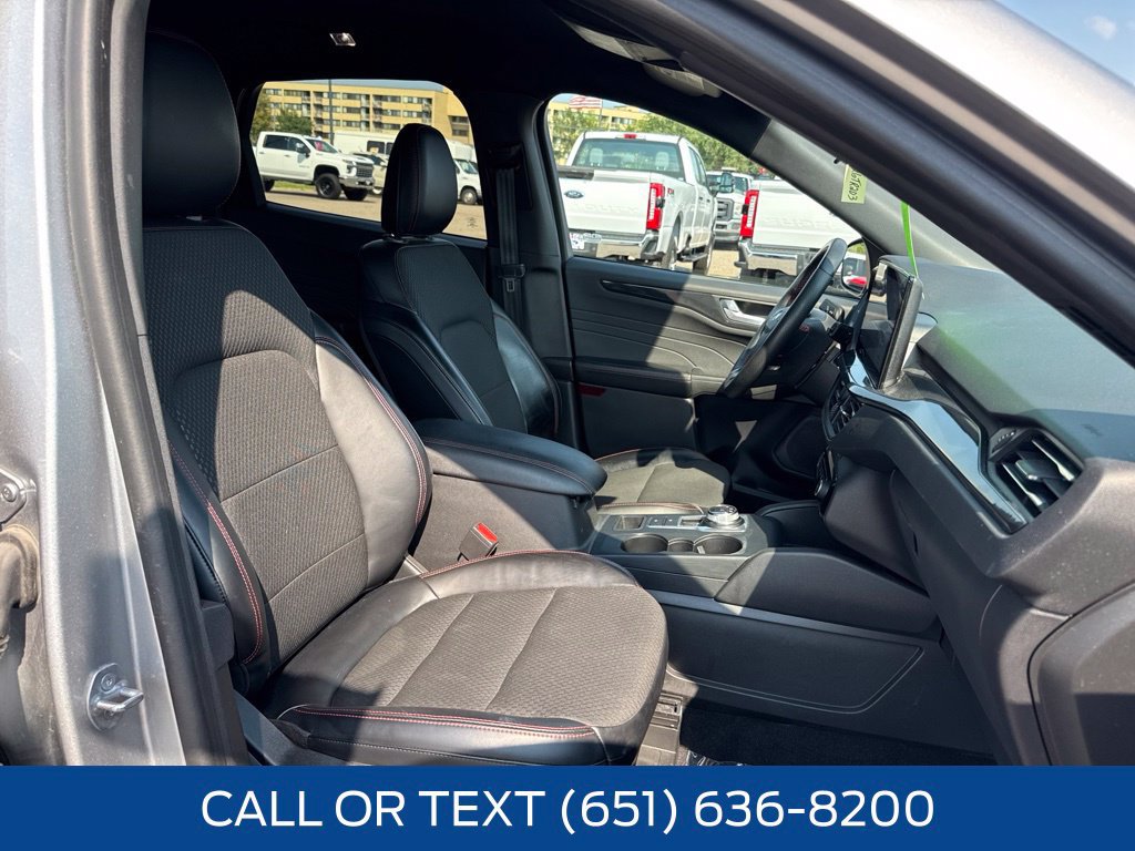 Used 2023 Ford Escape ST-Line w/ Tech Pack #1 AWD/4WD image 35