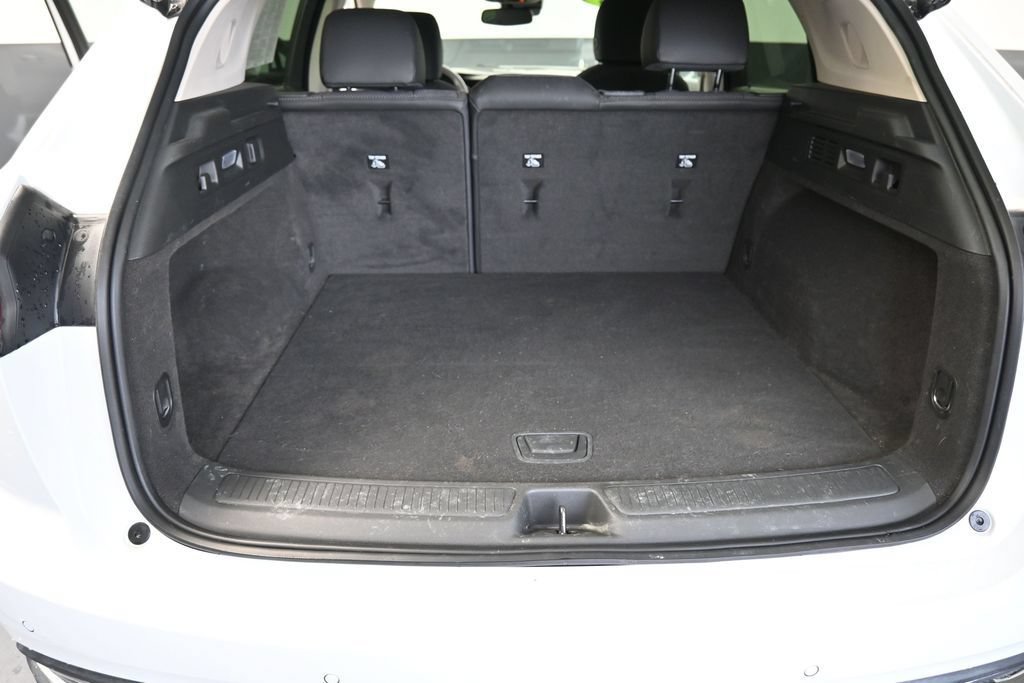Used 2023 Buick Envision Preferred FWD image 18