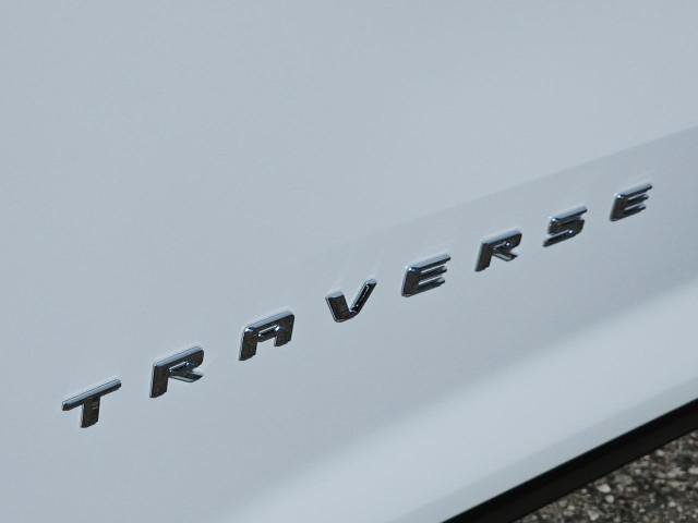 New 2027 Chevrolet Traverse LT w/ LPO, Cargo Package FWD image 32