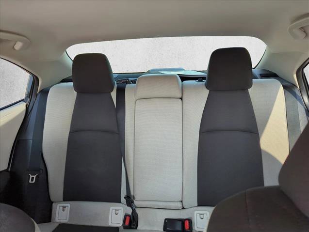 Used 2025 Toyota Corolla LE image 25