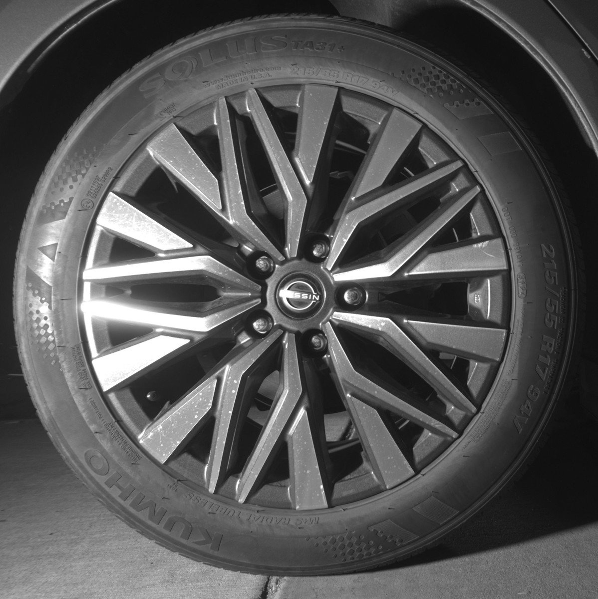 Used 2025 Nissan Altima 2.5 SV image 15