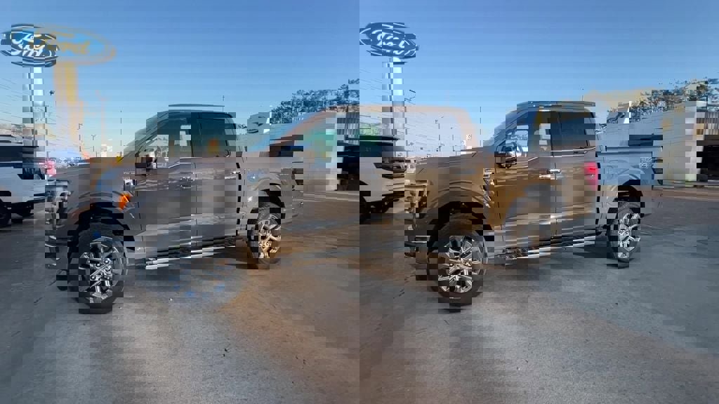 New 2026 Ford F150 Lariat image 3